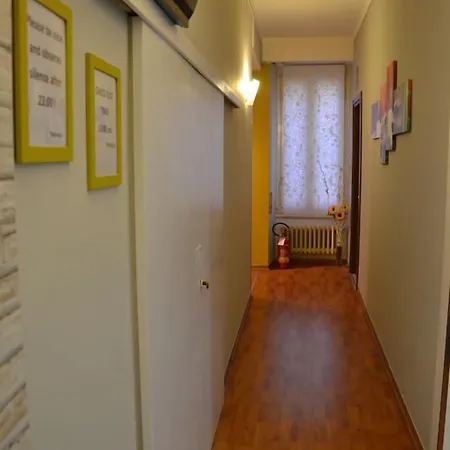 Leonardo Tourist House Florencja